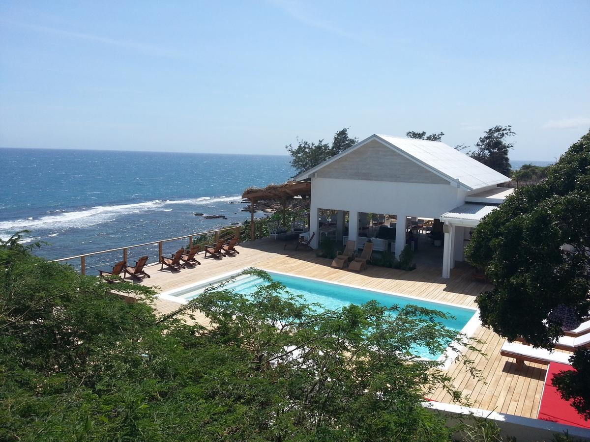 77 West Boutique Hotel Treasure Beach Exterior foto